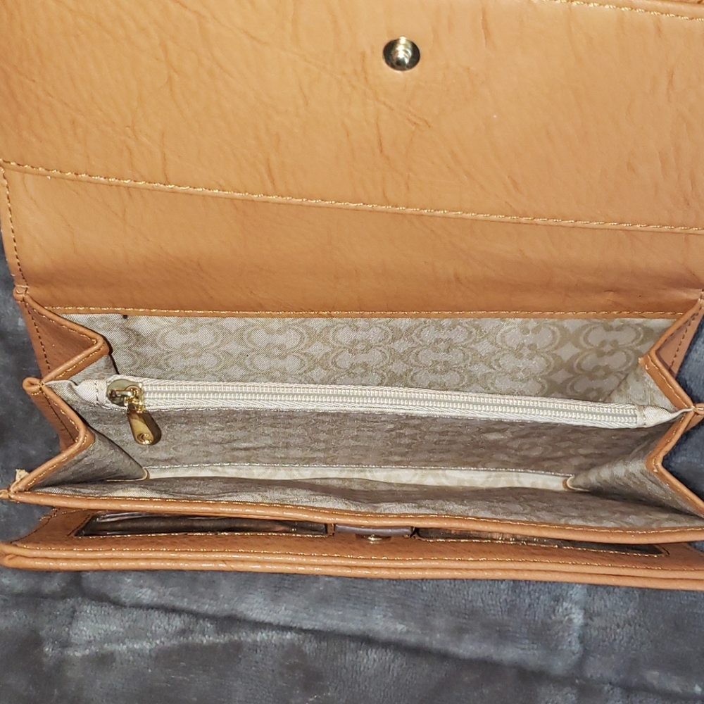 Wallet - Picture 3 of 7